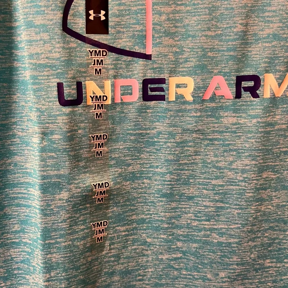 Girls' UA Tech™ Big Logo Twist Tee YMD 10-12+ & A Pair of Twist Grey Shorts Sz14